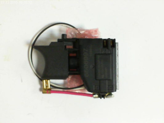 Выключатель  C3HW-3A-LF1M DF030D Makita DF 330 D