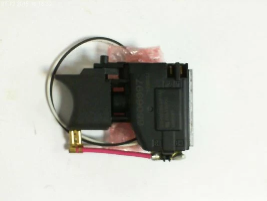 Выключатель  C3HW-3A-LF1M DF030D Makita DF 330 D