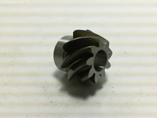 Шестерня Makita 9566