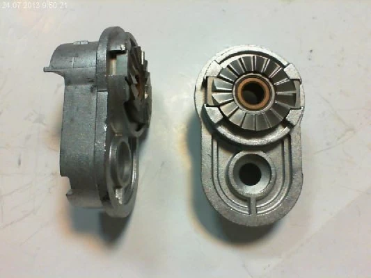 Тримач кулачковий у зборі Makita НР1620/1621