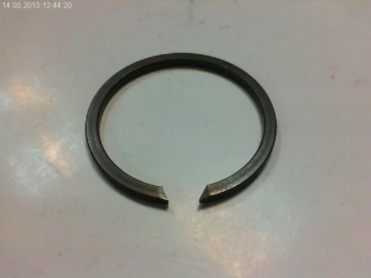 Кольцо стопорное Bosch GBH4-32DFR Кольцо стопорное Bosch GBH4-32DFR