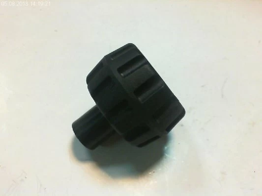 Гайка Makita HM1100,HM1202,HR4000,HR5001