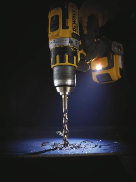 Cвердлo по металу DeWALT DT5567_1