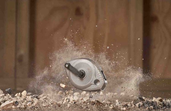 Шнур розмічальний завдовжки 30 м в металевому корпусі STANLEY 0-47-100