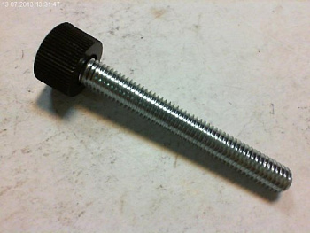 Винт M10x77 Makita 3612 С