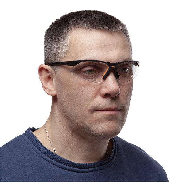 Окуляри захисні, прозорі, лінзи полікарбонат, заушники чорні нейлонові, гумова накладка на ніс, захист від удару INTERTOOL SP-0095