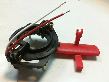 Щіткотримач Bosch PSB500/530RA/650RE