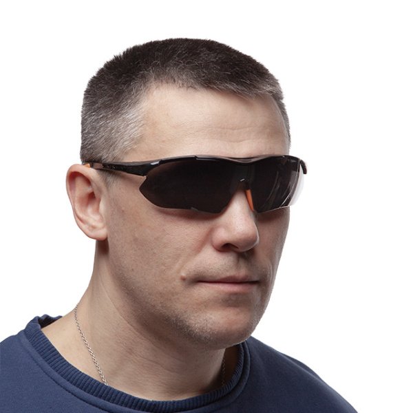 Окуляри захисні, затемнені, лінзи полікарбонат, заушники чорні нейлонові, гумова накладка на ніс, захист від удару INTERTOOL SP-0094