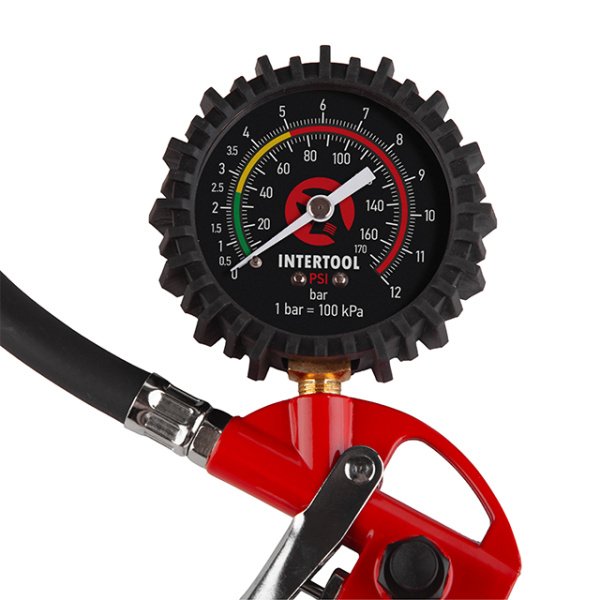 Пістолет для підкачування коліс із манометром пневматичний INTERTOOL PT-0504