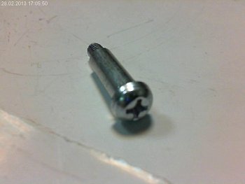 Винт Makita 9904,9910