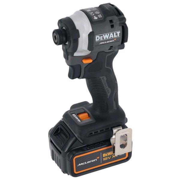 Шурупокрут ударний McLaren F1 TEAM LIMITED EDITION DeWALT DCF85MM1T