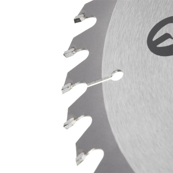 Диск по деревині, з твердосплавними напайками, 230×30×1,6 мм, 40 зубів, 6000 об/хв INTERTOOL CT-3046