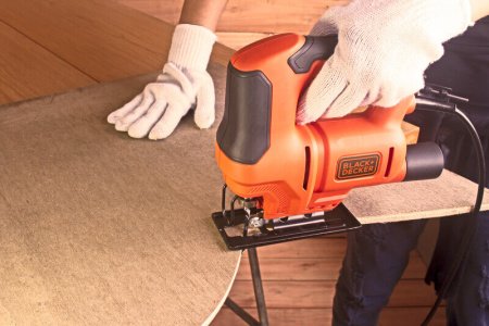Пила лобзиковая мережева BLACK+DECKER BES603