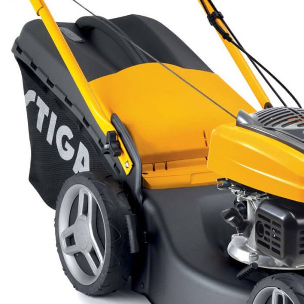 Газонокосарка бензинова STIGA Combi48