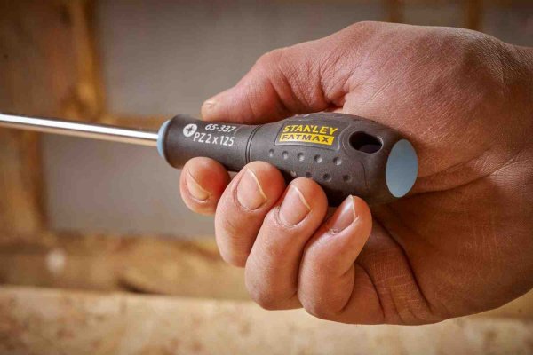Викрутка FatMax з довжиною жала 125 мм під шліц Pz2 STANLEY 0-65-337