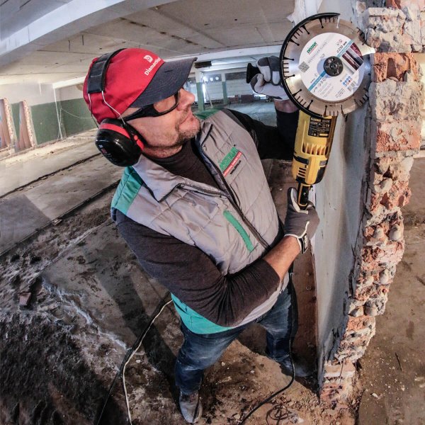 Круг алмазний вiдрiзний Distar 1A1RSS/C3 232x2,6/1,8x12x22,23-16-HIT Bestseller Universal