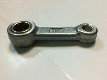 Шатун Makita HR2810