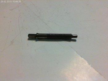 Винт натяжителя цепи Makita UC3020, 3520, 4020