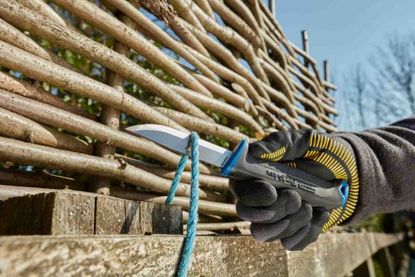 Ніж FatMax® універсальний з лезом з нержавіючої сталі довжиною 90 мм STANLEY 0-10-232