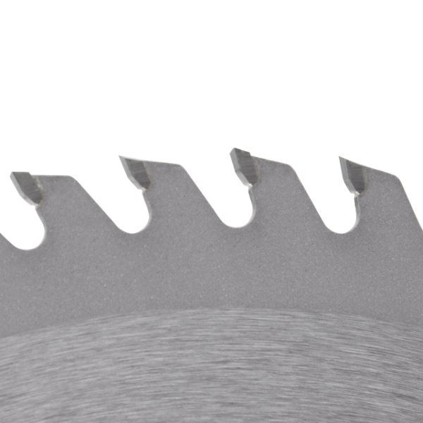 Диск по деревині, з твердосплавними напайками, 210×30×1,5 мм, 60 зубів, 6800 об/хв INTERTOOL CT-3024