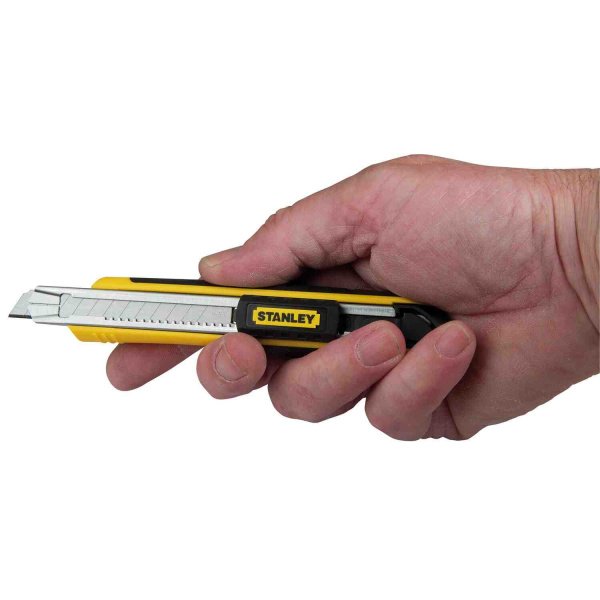 Ніж FatMax Cartridge довжиною 138 мм з лезом шириною 9 мм з сегментами, що відламуються STANLEY 0-10-475