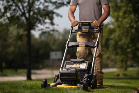 Газонокосарка акумуляторна безщіткова DeWALT DCMWP134KIT