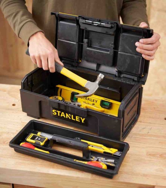 Ящик Basic Toolbox, розміри 394x220x162 мм STANLEY 1-79-216
