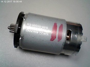 Двигун DeWALT
