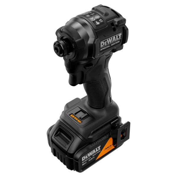 Шурупокрут ударний McLaren F1 TEAM SPECIAL EDITION DeWALT DCF86MM2T