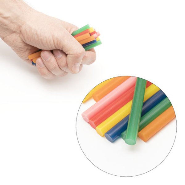 Комплект стрижнів клейових кольорових 7,4 мм * 100 мм, 12 шт INTERTOOL RT-1031