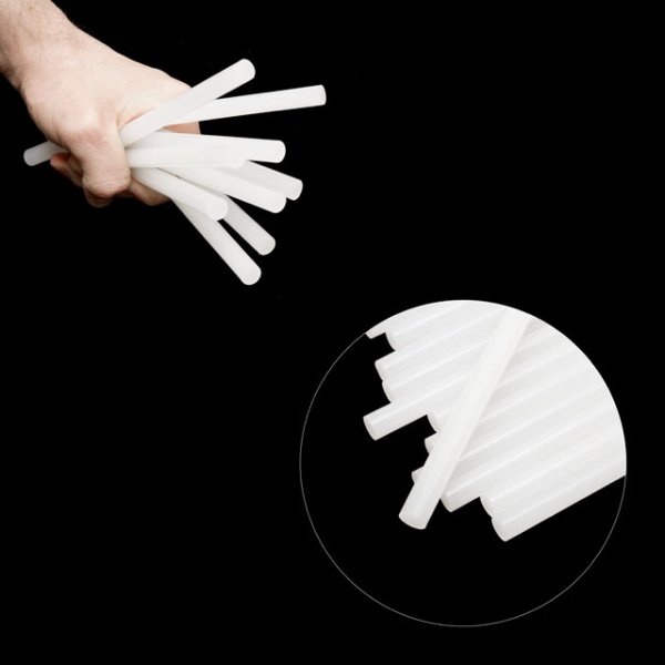 Комплект клейових стрижнів білих, 11,2×200 мм, 12 шт. INTERTOOL RT-1022