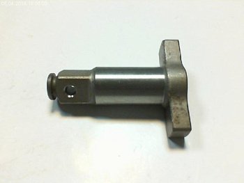 Боёк Makita