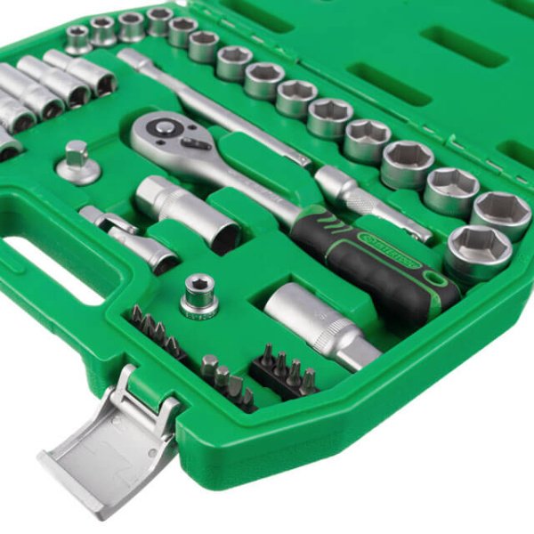 Набір інструментів, 3/8", 39 од., головки: 8-22 мм, біти 11 од., кейс INTERTOOL ET-6039SP