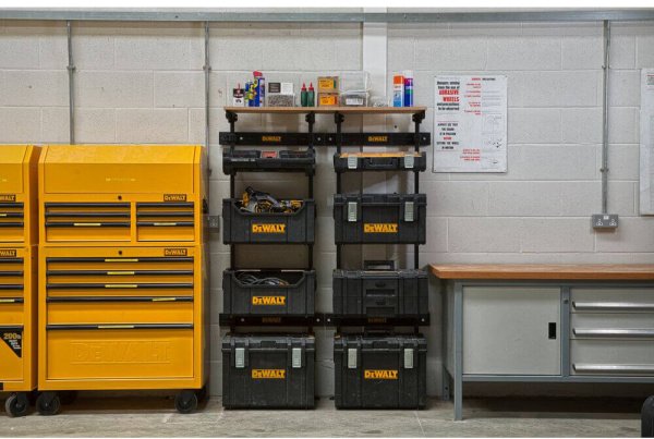 Настінні кронштейни для кріплення ящиків TOUGHSYSTEM DeWALT DWST1-75694