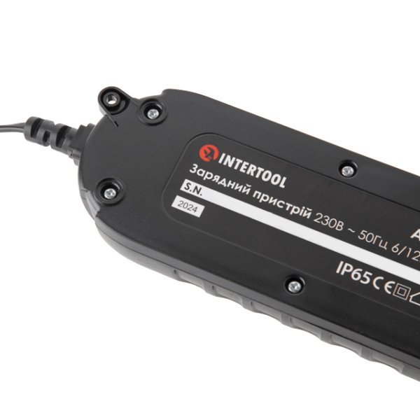Зарядний пристрій 6/12 В, 0,8/3,8 А, 1,2-120 Аг, зимовий режим заряду, дисплей, з мікропроцесором INTERTOOL AT-3023