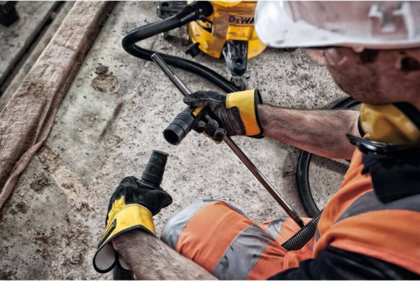 Бур з пустотілим стволом DeWALT DT60230