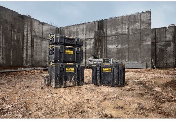 Комплект ящиків TOUGHSYSTEM 2.0 DeWALT DWST83402-1